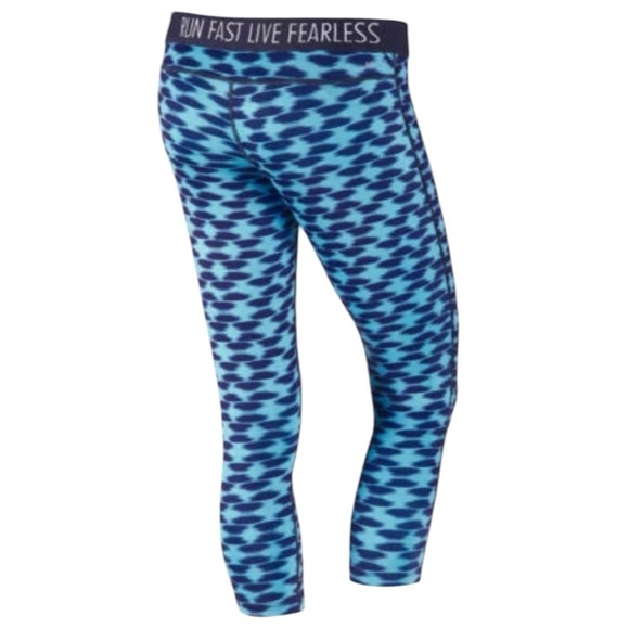 2/$30 Nike Relay Print Women’s Blue Capri Tights - Size M - Picture 3 of 13